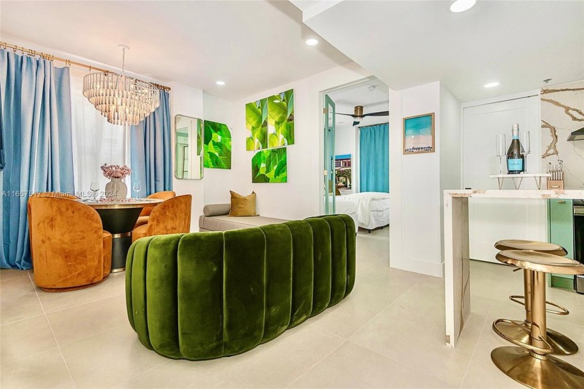 Stunning 2-bedroom, 1-bathroom corner unit on Collins Ave - Beach Condo for sale in Miami Beach, Florida on Beachhouse.com