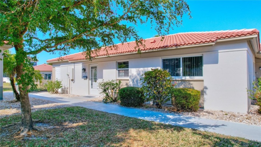 Welcome to Vista Hermosa, your ultimate maintenance-free, island - Beach Home for sale in Sarasota, Florida on Beachhouse.com