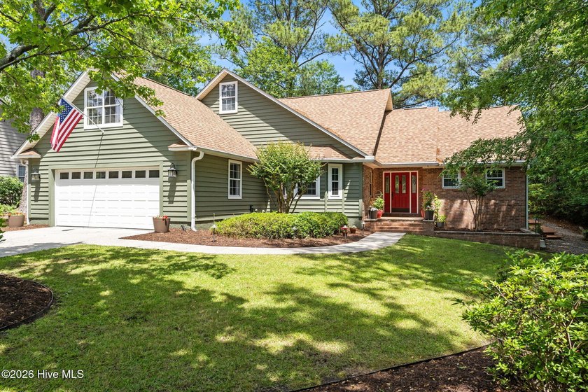 Experience refined luxury in this well-maintained residence - Beach Home for sale in Little River, South Carolina on Beachhouse.com