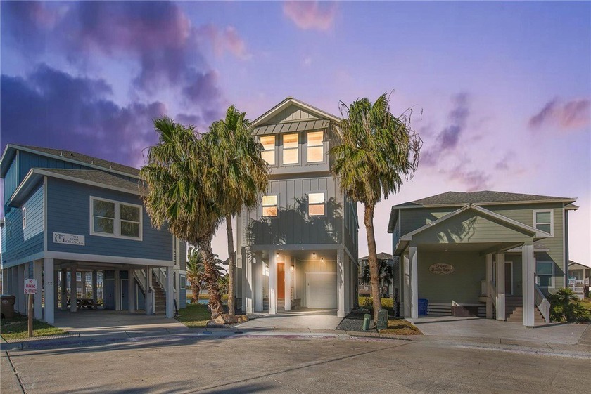 *DAS STRANDHAUS* IS AN EXCEPTIONAL TURN-KEY PROPERTY AT AN EVEN - Beach Condo for sale in Port Aransas, Texas on Beachhouse.com