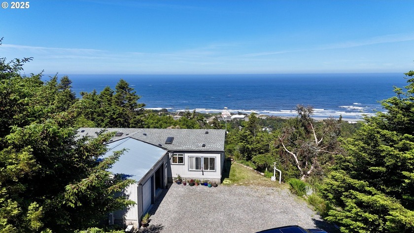 Starry Nights in the evening and On Top of the World expansive - Beach Home for sale in Gold Beach, Oregon on Beachhouse.com
