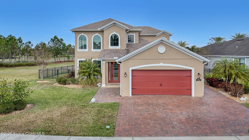 Experience upscale Viera living in this exceptional 4-bedroom, 3 - Beach Home for sale in Melbourne, Florida on Beachhouse.com
