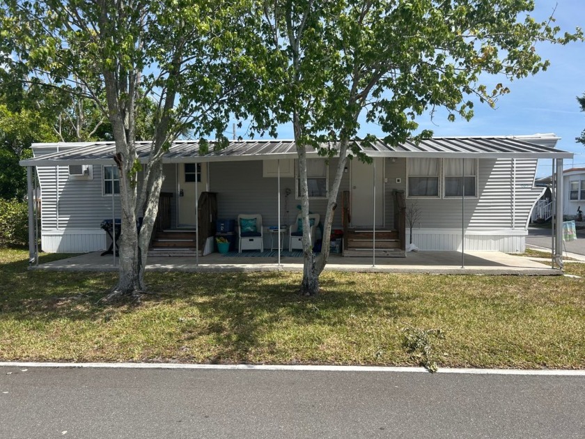 Welcome to your completely renovated home only 10 minutes from - Beach Home for sale in St. Petersburg, Florida on Beachhouse.com