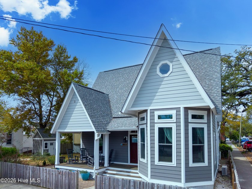 Positioned in the heart of downtown Southport, 119 N Davis - Beach Lot for sale in Southport, North Carolina on Beachhouse.com