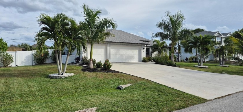 Discover your own tropical retreat in Cape Coral's highly - Beach Home for sale in Cape Coral, Florida on Beachhouse.com