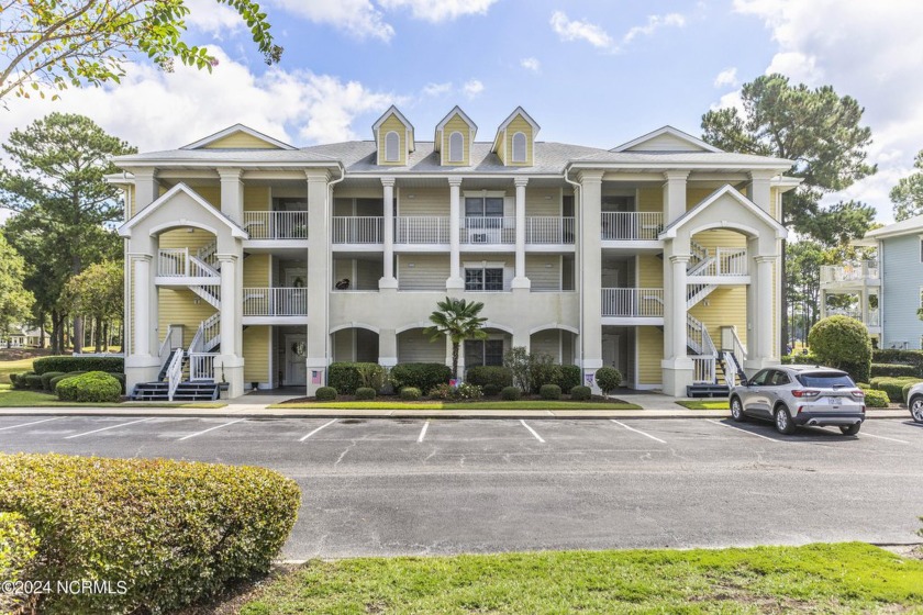 Location, Location, Location. Welcome to this exquisite - Beach Condo for sale in Calabash, North Carolina on Beachhouse.com