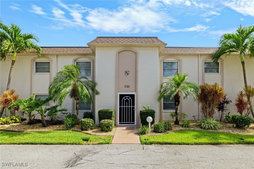 DIRECT GULF ACCESS  1st FLOOR condo, in Boating neighborhood, is - Beach Condo for sale in Cape Coral, Florida on Beachhouse.com