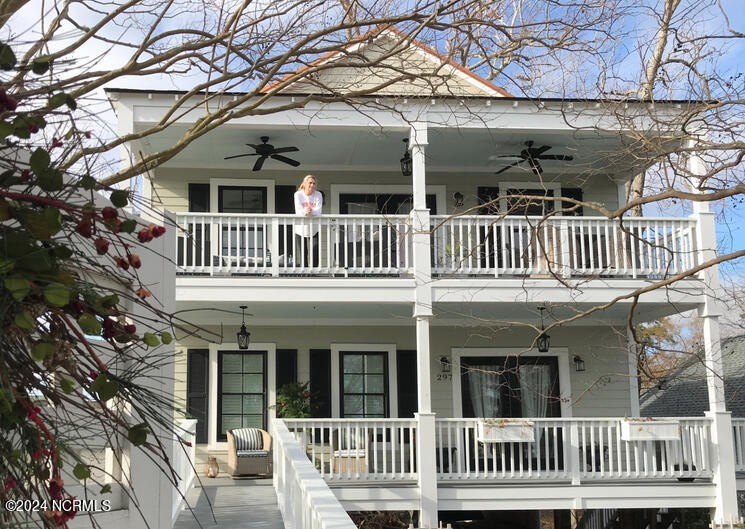 Welcome home to the ''Bridge House''! A custom build 2017 home - Beach Home for sale in Oriental, North Carolina on Beachhouse.com