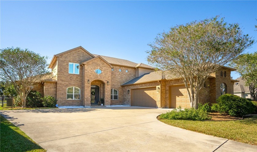 Welcome home to 5921 Lago Vista Drive, nestled within one of - Beach Home for sale in Corpus Christi, Texas on Beachhouse.com