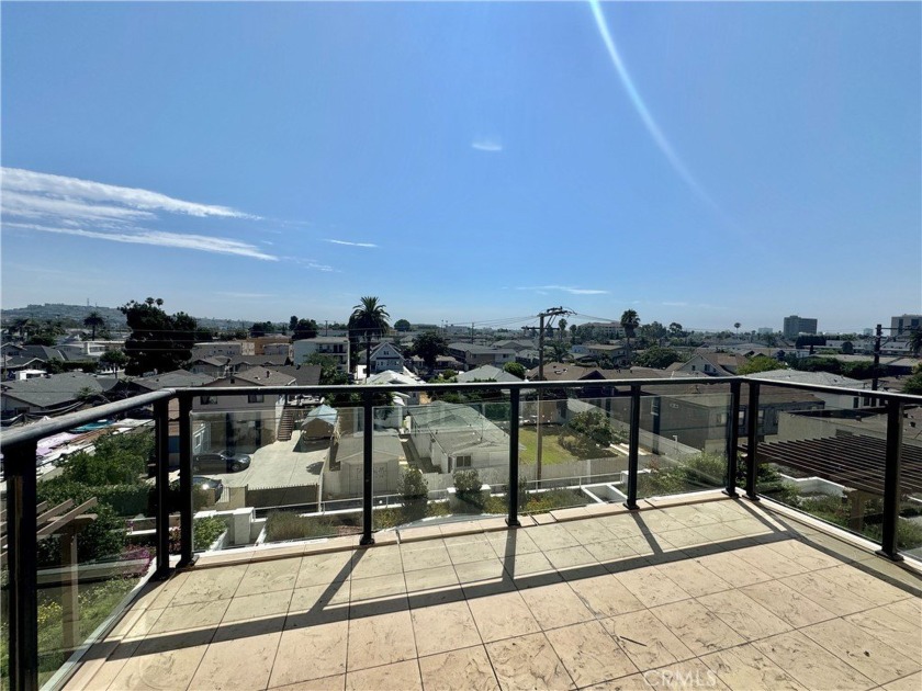 Welcome to this 2022 New Build 24 hour Gated community 1-bedroom - Beach Condo for sale in Long Beach, California on Beachhouse.com