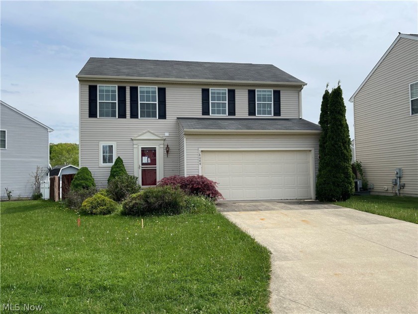 Freestanding, 3 bedroom 2.5 bath Colonial Condo, located in a - Beach Condo for sale in Willoughby, Ohio on Beachhouse.com