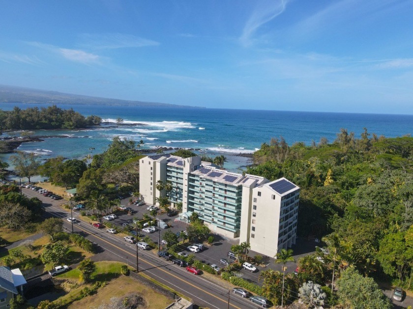 Penthouse, top floor. Fantastic opportunity to own your slice of - Beach Apartment for sale in Hilo, Hawaii on Beachhouse.com