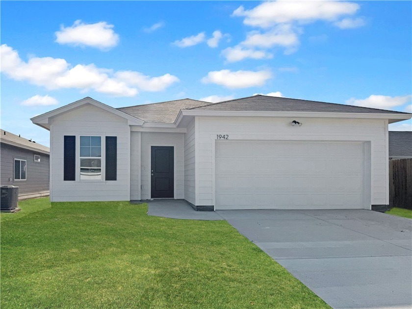 1942 Topwater - Stylish, Functional, and Move-In Ready Welcome - Beach Home for sale in Aransas Pass, Texas on Beachhouse.com