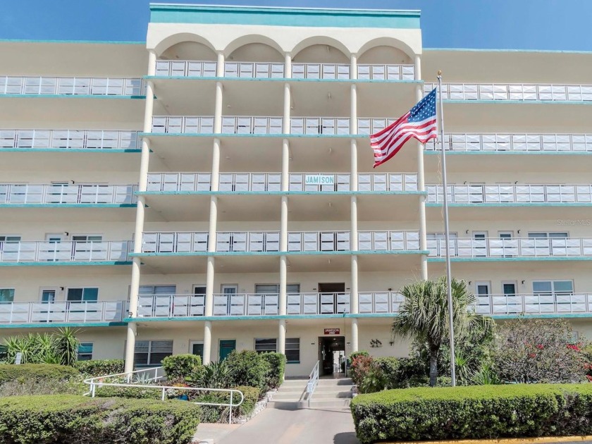 Welcome to your new Condo, This 1 Bedroom, 1 Bath Unit is on the - Beach Condo for sale in Gulfport, Florida on Beachhouse.com