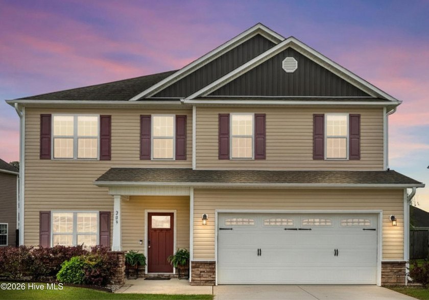 Your coastal dream home awaits just minutes from the beach! Step - Beach Home for sale in Sneads Ferry, North Carolina on Beachhouse.com