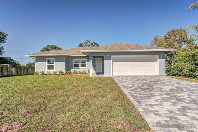 New construction home in VLE. This 3-bedroom, 2 bathroom home - Beach Home for sale in Vero Beach, Florida on Beachhouse.com