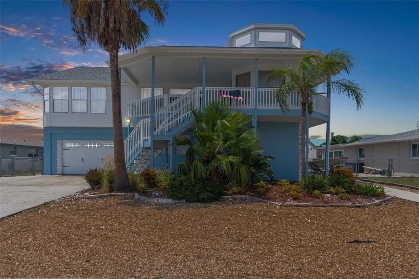 Welcome to this stunning, fully renovated waterfront home - Beach Home for sale in Hudson, Florida on Beachhouse.com