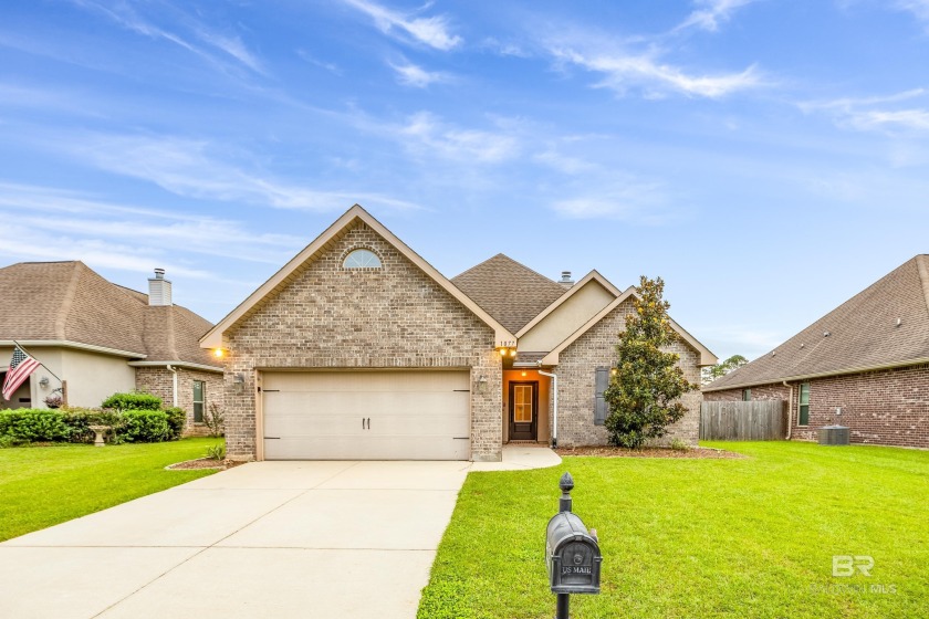 This fantastic 3-bedroom, 2-bath home is located in the - Beach Home for sale in Foley, Alabama on Beachhouse.com