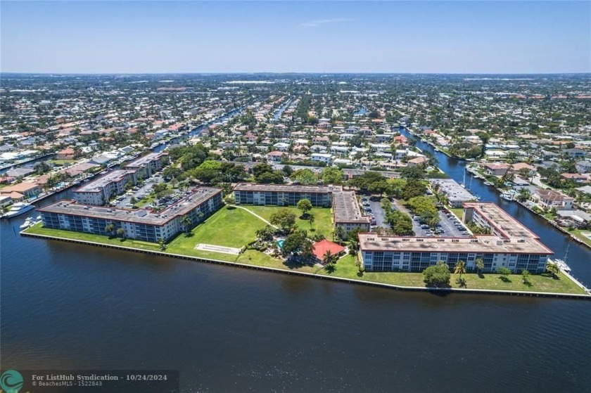 Experience the charm of waterfront living from this beautiful - Beach Condo for sale in Lighthouse Point, Florida on Beachhouse.com