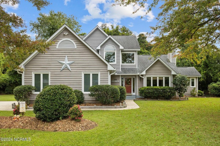 Welcome to this inviting 3-bedroom, 2.5-bath home nestled in a - Beach Home for sale in Morehead City, North Carolina on Beachhouse.com