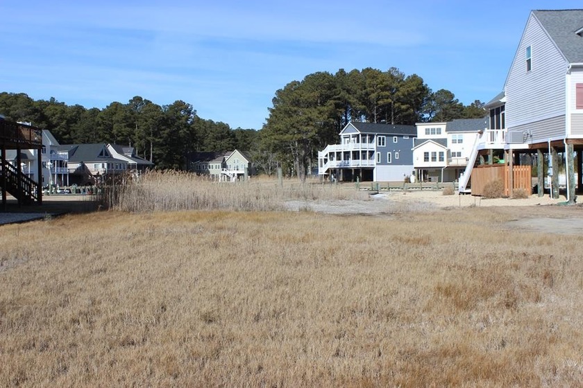 1/935  Oversized (14.373 sq ft), level cleared, canal lot that - Beach Lot for sale in Greenbackville, Virginia on Beachhouse.com