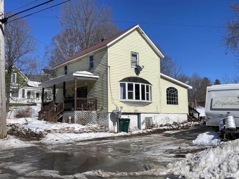 This charming 3-bedroom, 2-bath home is located in the heart of - Beach Home for sale in Garden, Michigan on Beachhouse.com