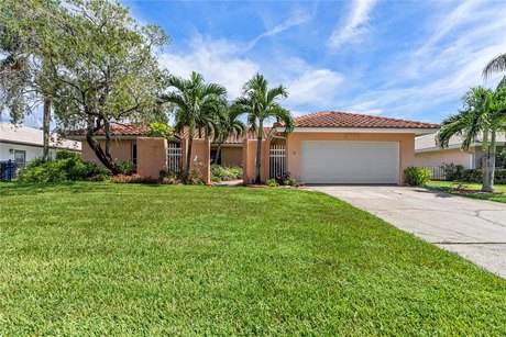 Welcome to VENETIAN ISLES, one of the most sought-after - Beach Home for sale in St. Petersburg, Florida on Beachhouse.com