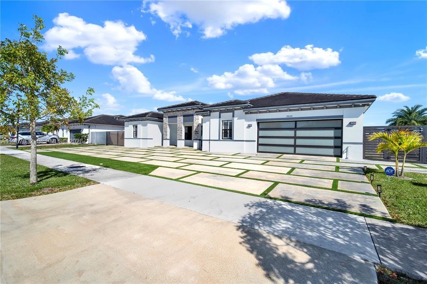 Stunning smart home in Galiano Estates (Vilhen Drive) NO HOA - Beach Home for sale in Miami, Florida on Beachhouse.com