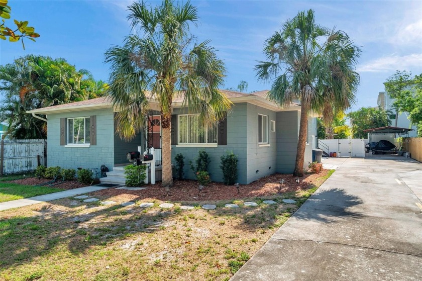 Charming North Kenwood Completely remodeled home with a one - Beach Home for sale in St. Petersburg, Florida on Beachhouse.com