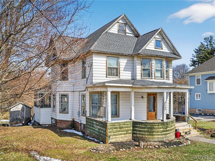 Rare opportunity in the Village of Lyndonville! Home includes - Beach Home for sale in Lyndonville, New York on Beachhouse.com