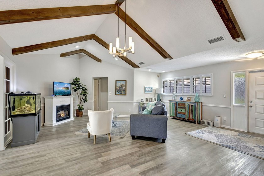 Enjoy coastal living in this beautifully maintained 2 bedroom 2 - Beach Home for sale in Jupiter, Florida on Beachhouse.com