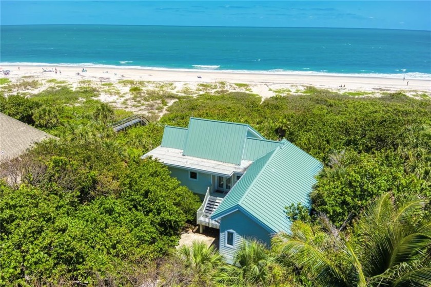 Direct Oceanfront! Charming 4BR/3.5BA Beach house. Elevated - Beach Home for sale in Vero Beach, Florida on Beachhouse.com