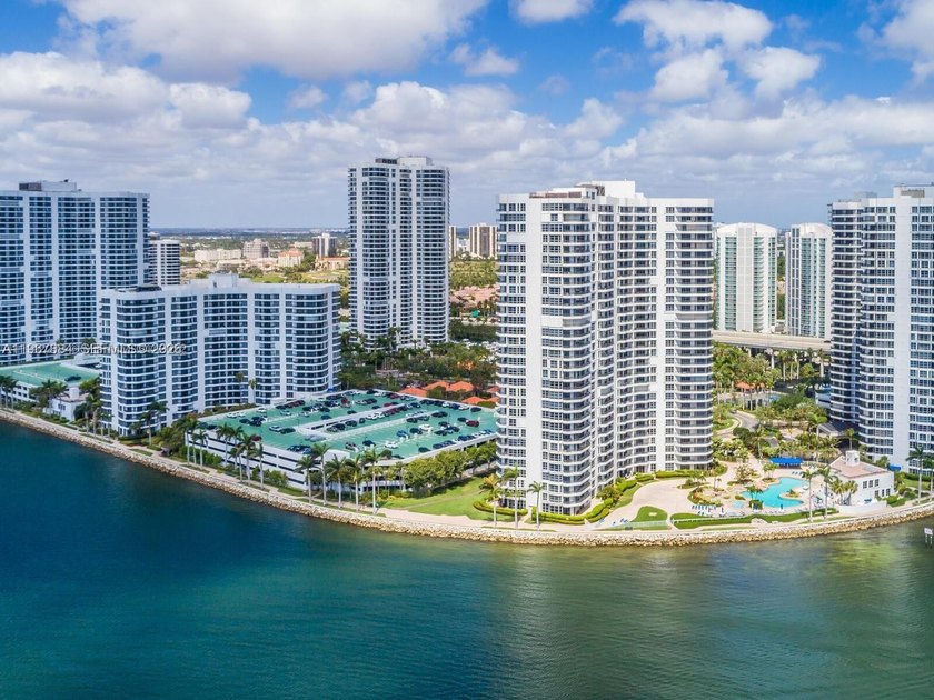 THIS UNIT IS UNIQUE! FIRST FLOOR CORNER UNIT RIGHT ON THE - Beach Condo for sale in Aventura, Florida on Beachhouse.com