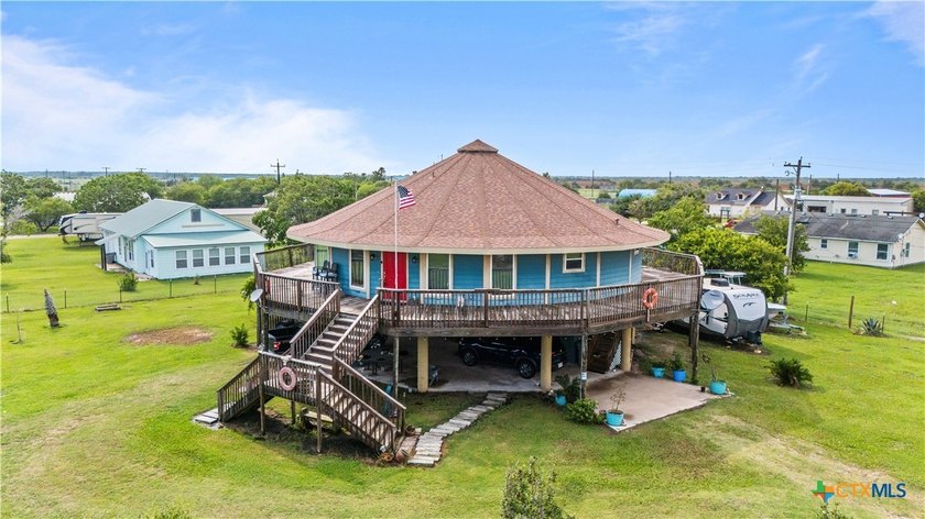 View the beautiful sunsets on the large open concept living - Beach Home for sale in Seadrift, Texas on Beachhouse.com