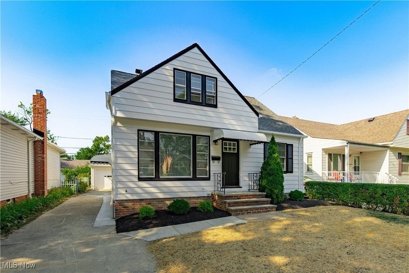 Welcome to 29103 Barjode Rd., your beautifully remodeled - Beach Home for sale in Willowick, Ohio on Beachhouse.com