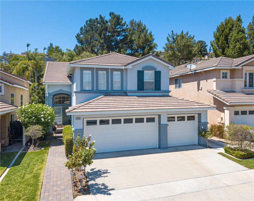 EXQUISITE EAST LAKE VILLAGE HOME in YORBA LINDA!  This - Beach Home for sale in Yorba Linda, California on Beachhouse.com