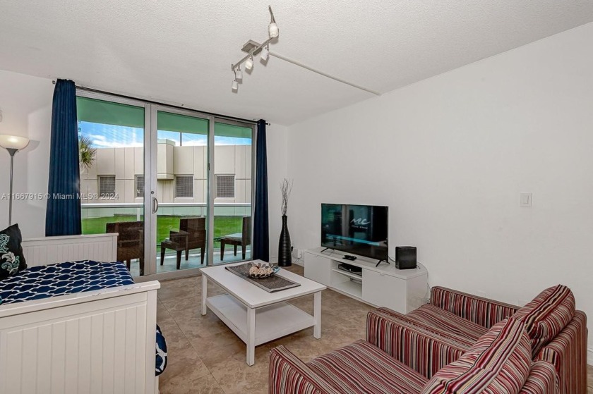 1/1 for - Beach Condo for sale in Hollywood, Florida on Beachhouse.com