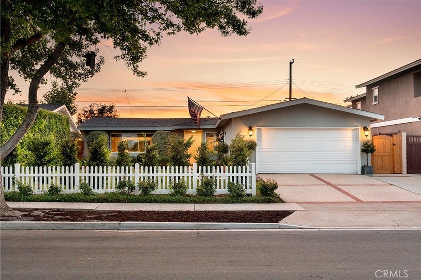 Welcome to 3217 Montana Avenue, a beautifully updated - Beach Home for sale in Costa Mesa, California on Beachhouse.com