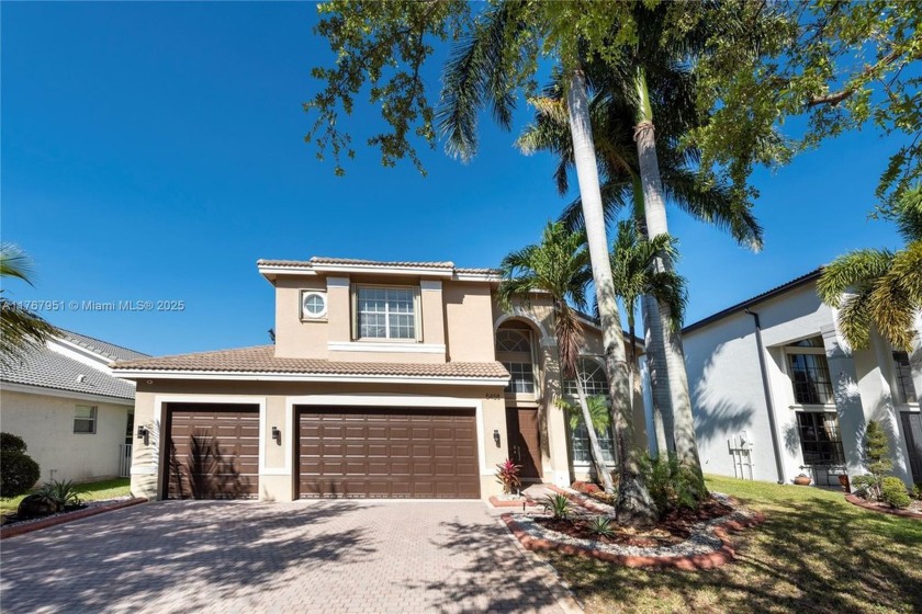 Welcome to the exclusive guard gated community of SUNSET LAKES - Beach Home for sale in Miramar, Florida on Beachhouse.com