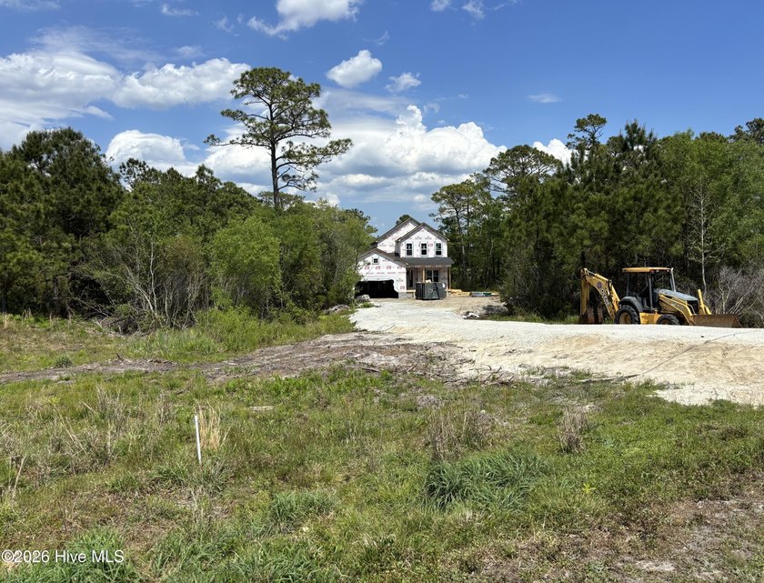 Welcome to Kingsbridge II, where waterfront living and - Beach Home for sale in Hubert, North Carolina on Beachhouse.com