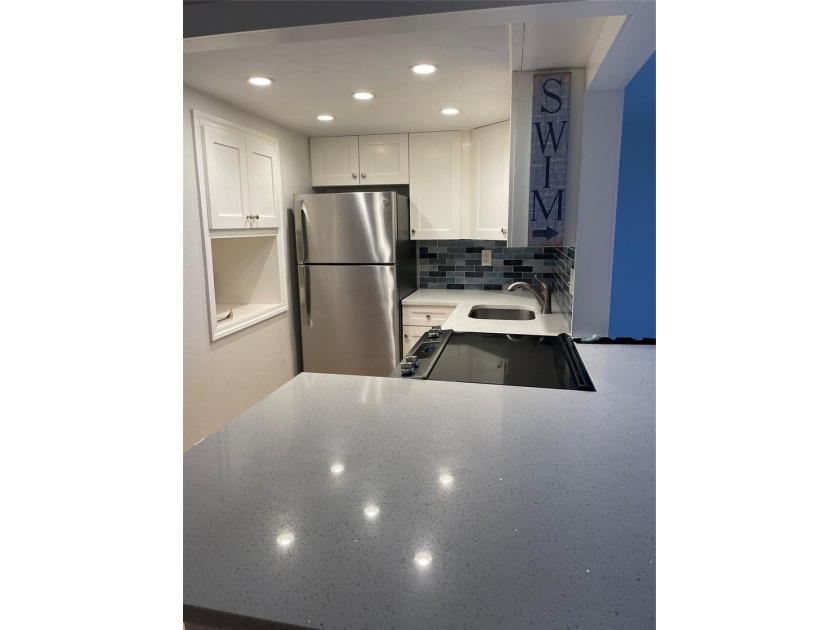 Available Now! Rented for the last year. Just vacant. Live in - Beach Condo for sale in Fort Lauderdale, Florida on Beachhouse.com