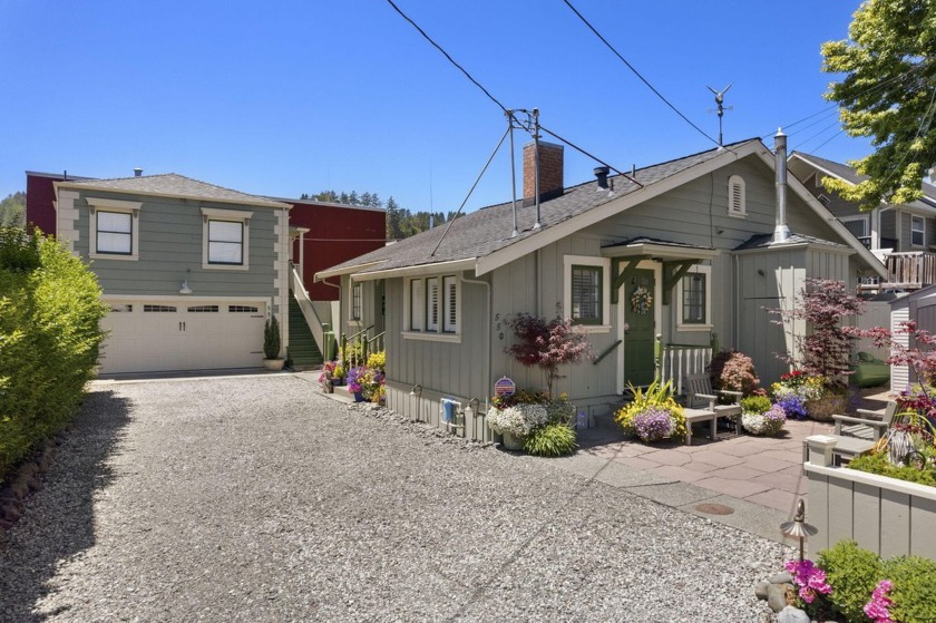 This remarkable home w/an ADU, fondly known as ''The Kraftsman'' - Beach Home for sale in Ferndale, California on Beachhouse.com