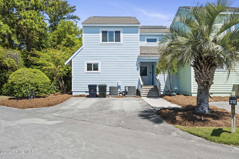 Whether you're looking for a full-time residence or a coastal - Beach Townhome/Townhouse for sale in Pine Knoll Shores, North Carolina on Beachhouse.com