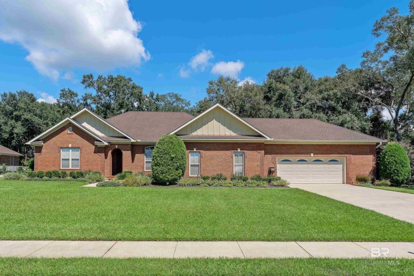 Look no further!  This Fairhope home in desirable Quail Creek - Beach Home for sale in Fairhope, Alabama on Beachhouse.com