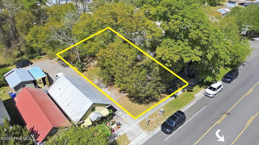 PRIME BUSINESS DISTRICT SITE in DOWNTOWN SOUTHPORT, N.C. -- - Beach Lot for sale in Southport, North Carolina on Beachhouse.com