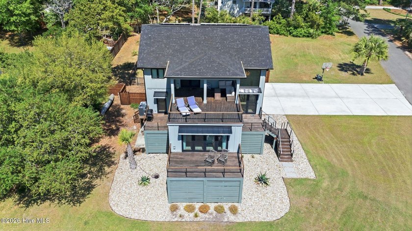 Luxurious Design-Forward Home with Boat Slip & Water Views This - Beach Home for sale in Wilmington, North Carolina on Beachhouse.com