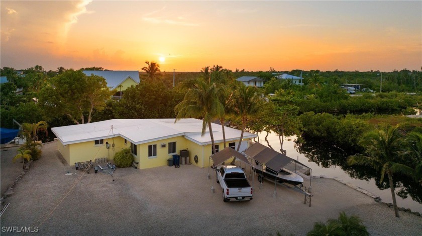 Welcome to *The Seagrape House on Conch Point* at 690 Barry - Beach Home for sale in Little Torch Key, Florida on Beachhouse.com