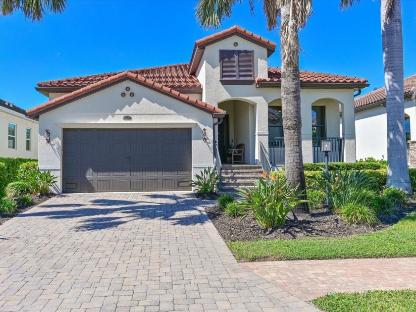 FOUR BEDROOM AND 2 1/2 BATH HOME IN LEGENDS BAY!.  Original - Beach Home for sale in Bradenton, Florida on Beachhouse.com