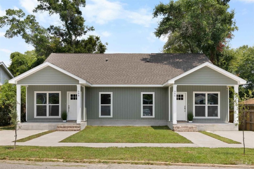 Meet your new construction match in the heartbeat of downtown - Beach Home for sale in Pensacola, Florida on Beachhouse.com