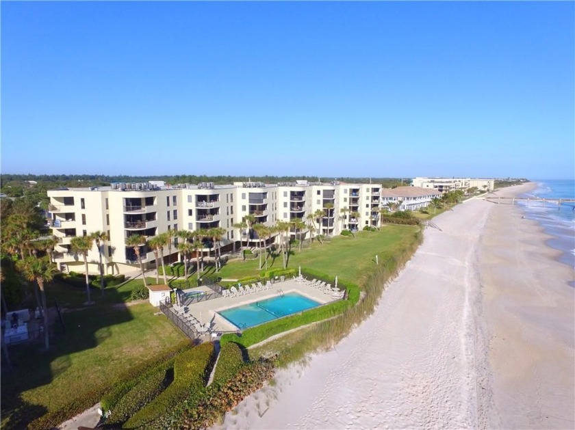 Live like you're on vacation in this spacious end-unit 1st flr - Beach Home for sale in Vero Beach, Florida on Beachhouse.com